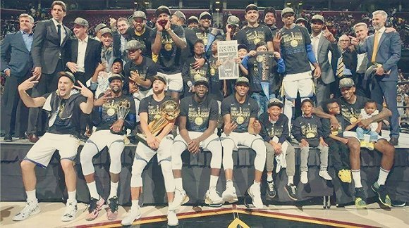 苏亚雷斯因为无球踢人被禁赛一场（因无球时踢人，苏亚雷斯遭停赛一场）