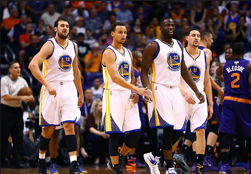 森林狼vs雄鹿前瞻：雄鹿近况不佳，客场作战难有作为（森林狼对阵雄鹿前瞻：雄鹿近况低迷，客场难扭颓势）