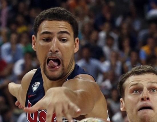 曼城VS桑德兰：蓝月风暴迎战黑马奇迹，伊蒂哈德攻防大战一触即发（曼城战桑德兰：蓝月风暴碰撞黑马神话，伊蒂哈德攻防决斗迫在眉睫）